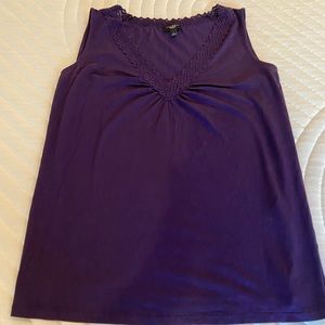 Talbots Sleeveless lightweight 100% cotton tee